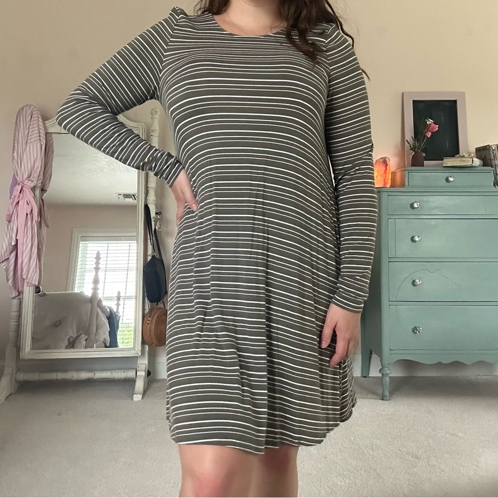 American Eagle Striped Long Sleeve Dress